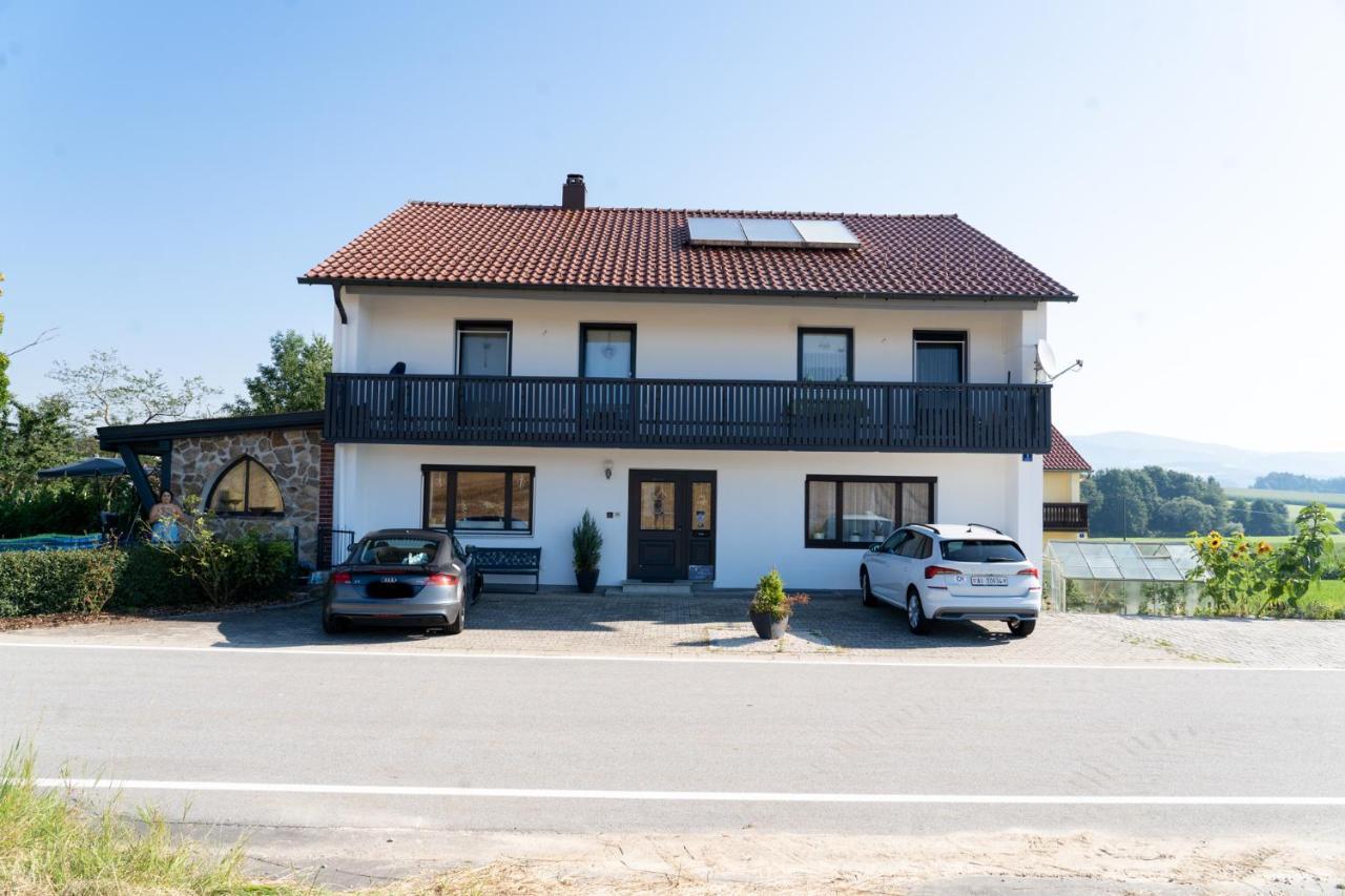 Ferienwohnung Im Idyll 1 Хенгерсберг Экстерьер фото